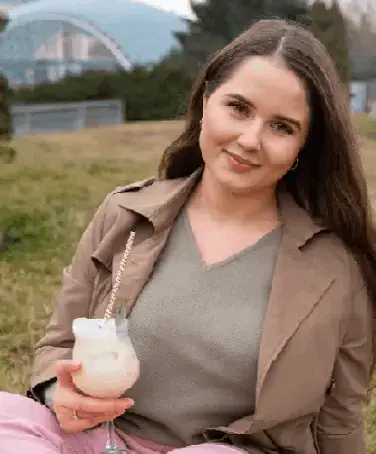 Photo of Jennifer L.